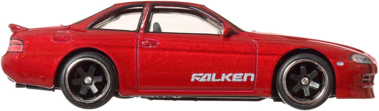 Hot Wheels Toy Cars, Premium Fast & Furious Tokyo Drift Bundle, 5 1:64 Scale Die-Cast Vehicles from the Fast Movie in Collectable Packaging - Image 7