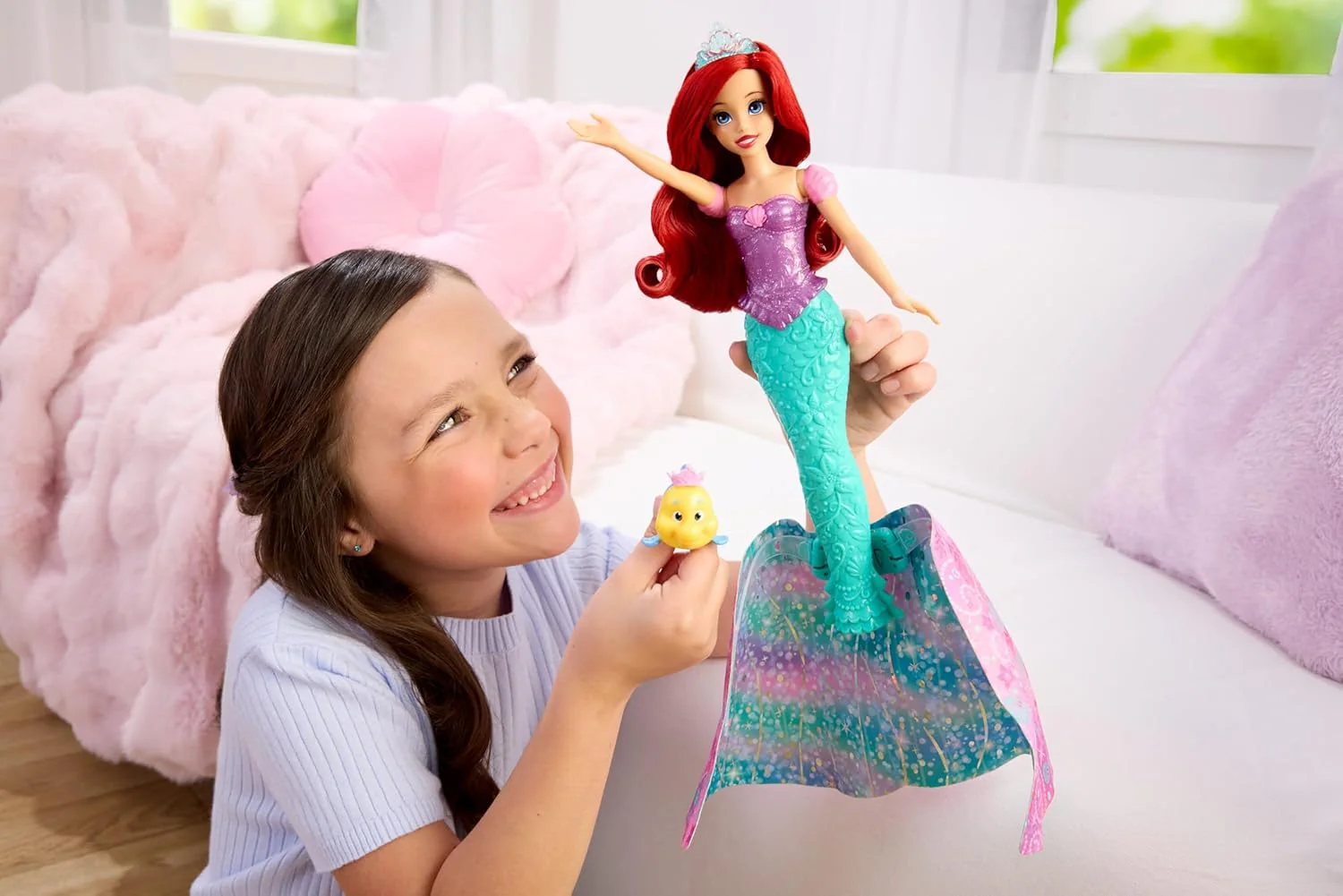 Mattel Disney Princess Arielle-Modepuppe, Verwandlung von Mensch zu Meerjungfrau mit Fabius-Figur und 2 Diademen, vom Film inspiriert, JLK19 - Image 6