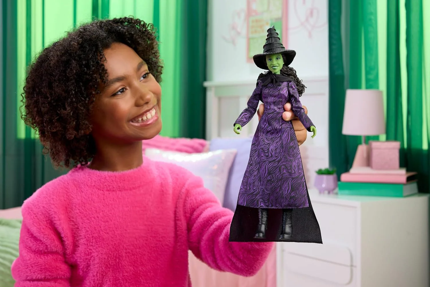 Mattel Universal Pictures’ Wicked Elphaba Thropp Fashion Doll with Removable Outfit & 7 Points of Articulation, Inspired by the Movie, JMG23 - Image 3