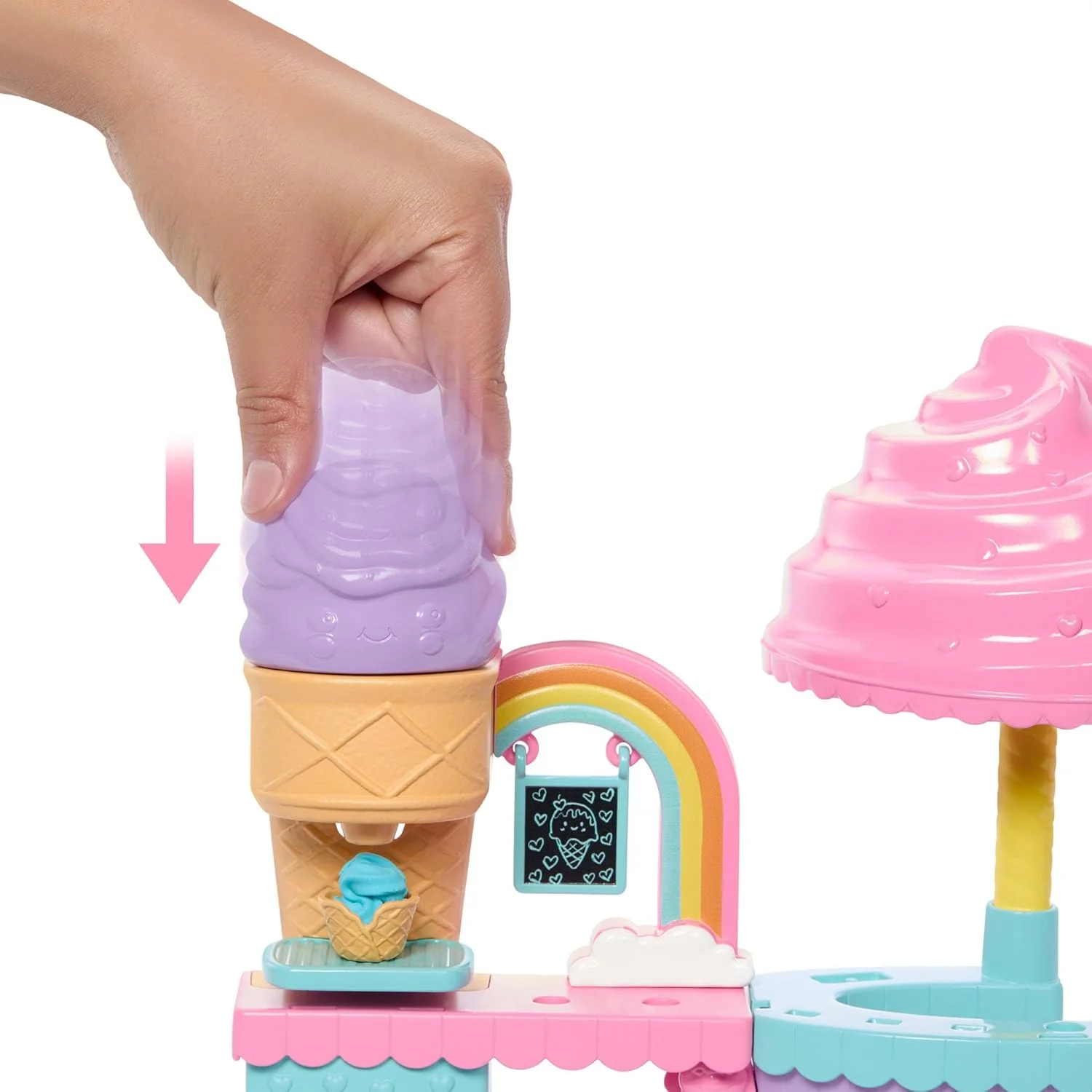 Barbie Club Chelsea Ice Cream Shop Playset with Chelsea Doll, 2 Dough Colors, and Accessories, JMJ42 - Image 4