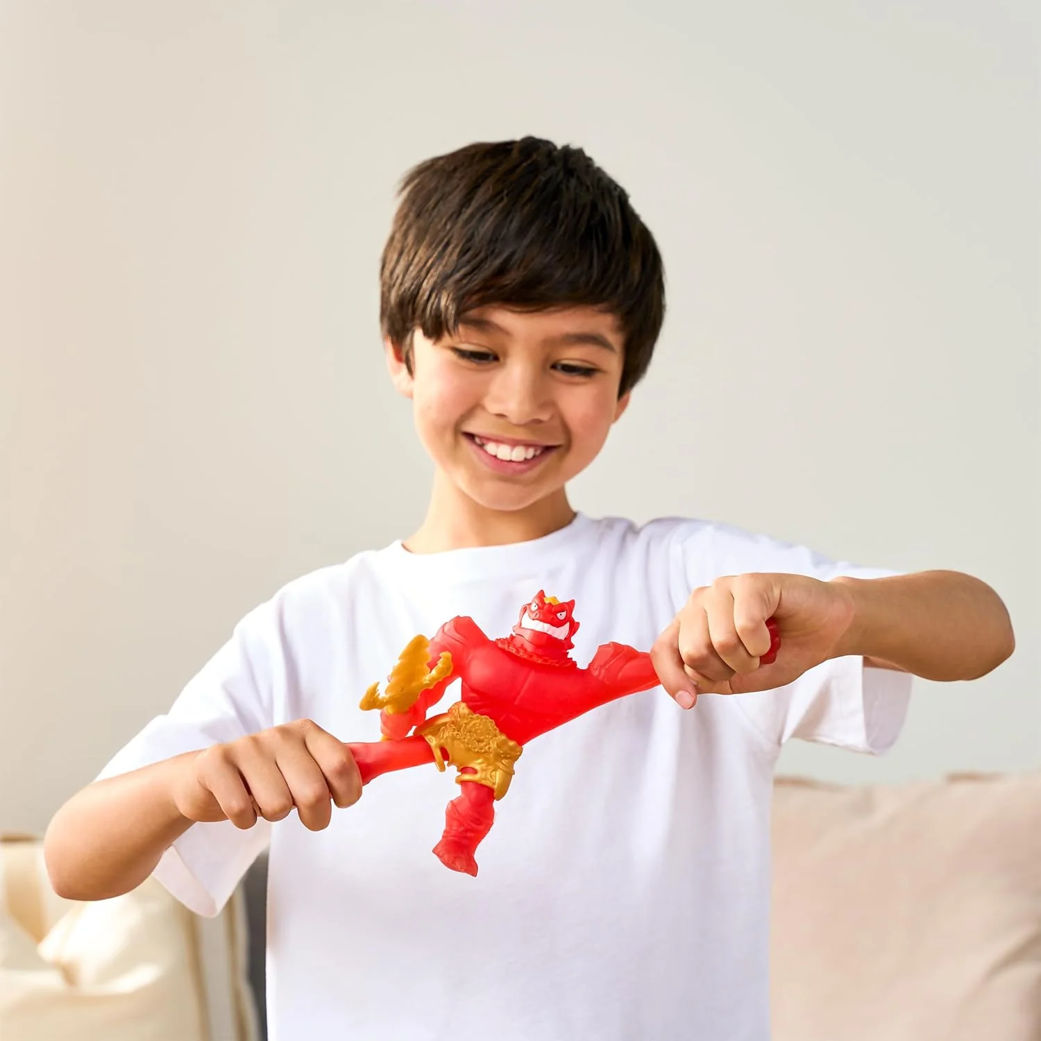 Goo Jitzu, Blazagon, Stretchy Collectible Action Figure, With Unique Goo Filling & Weapon, Tactile Sensory Toy That Stretches Up To 3x Its Size - Image 4