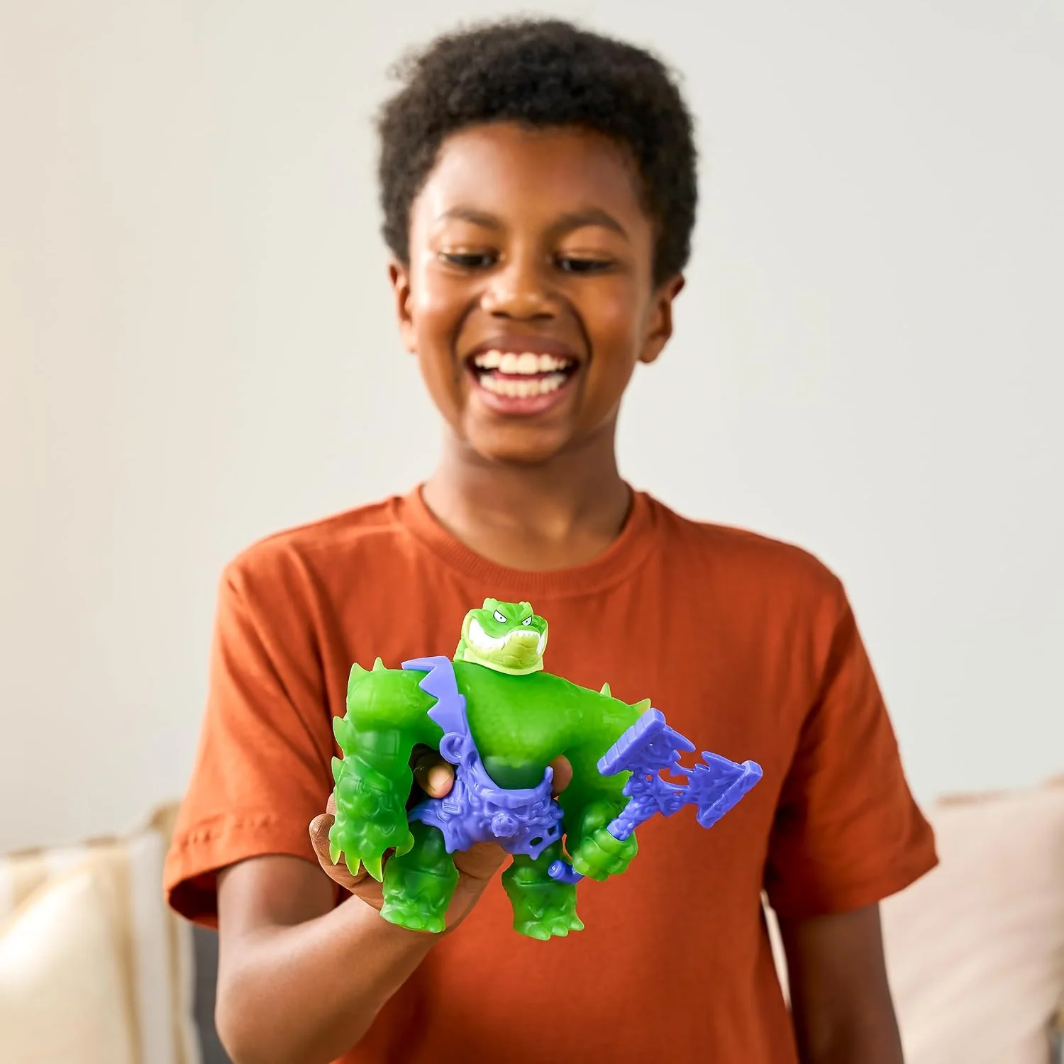 Goo Jitzu, Rock Jaw, Stretchy Collectible Action Figure, With Unique Goo Filling & Weapon, Tactile Sensory Toy That Stretches Up To 3x Its Size - Image 4
