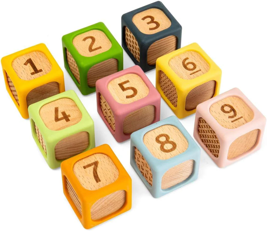 Bigjigs Toys Zachte sorteerblokken | Siliconen en houten babyblokset | Montessori stapelkubussen voor baby's | Zachte bouwkubussets met cijfers | Vroeg leren stapelspeelgoedset voor kinderen vanaf 6 - Image 4