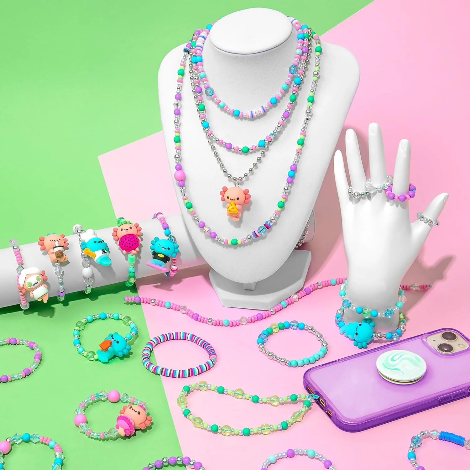 Fashion Angels Kit gioielli Basic Fun Charm Changers Axolotl League per bambine 6+ – Set fai da te con collane, bracciali, charm axolotl e perline colorate - Image 5