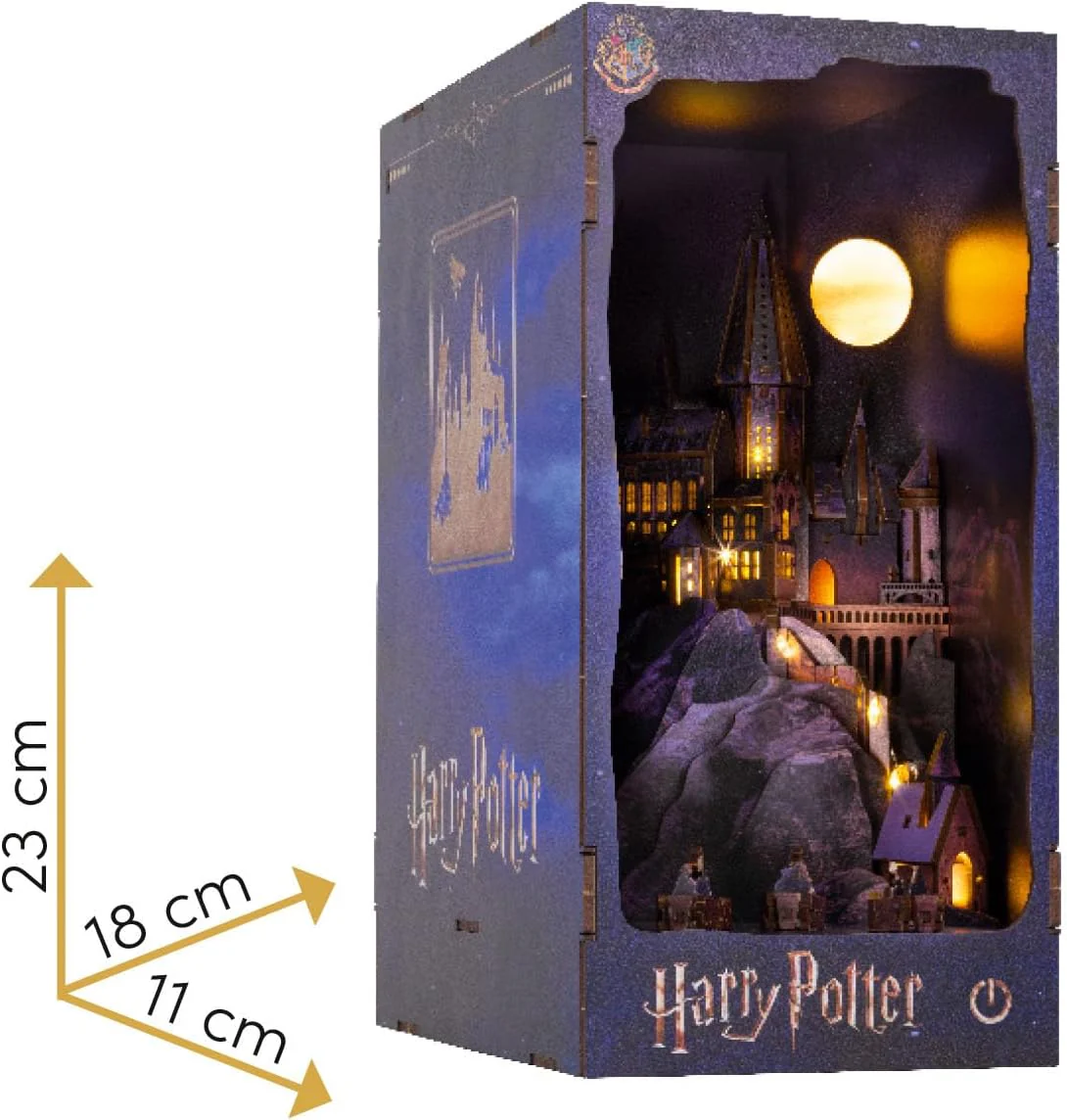 Harry Potter Tiny Adventures Book Nook Mini Diorama Hogwarts Castle 18 Cm - Image 2