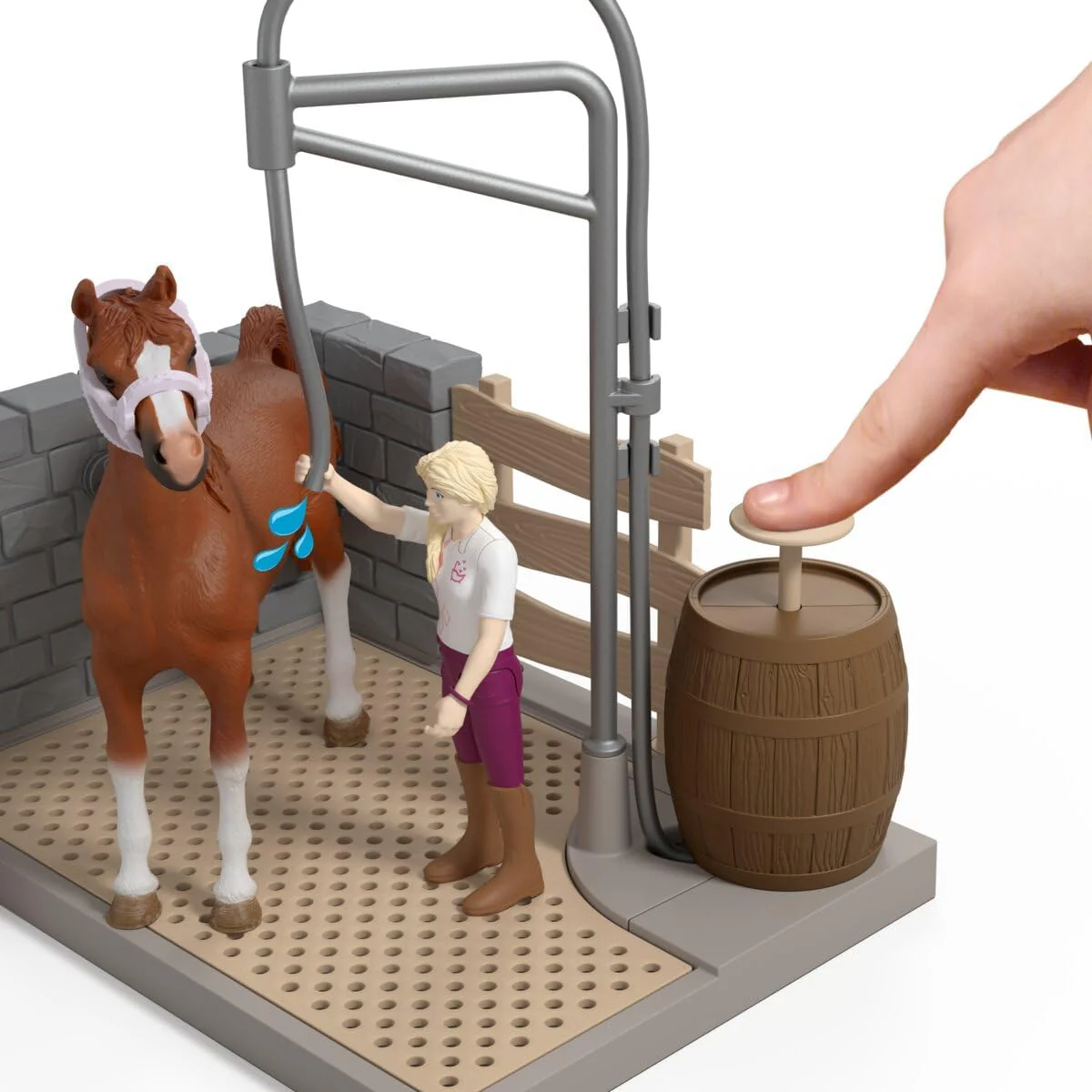 schleich HORSE CLUB | Sofia’s Paardenwasplaats 42792 | Speelset met echt water, pomp, paard, beweegbare figuur & accessoires | Paardenspeelgoed & cadeau voor kinderen vanaf 5 jaar | 26 onderdelen - Image 3