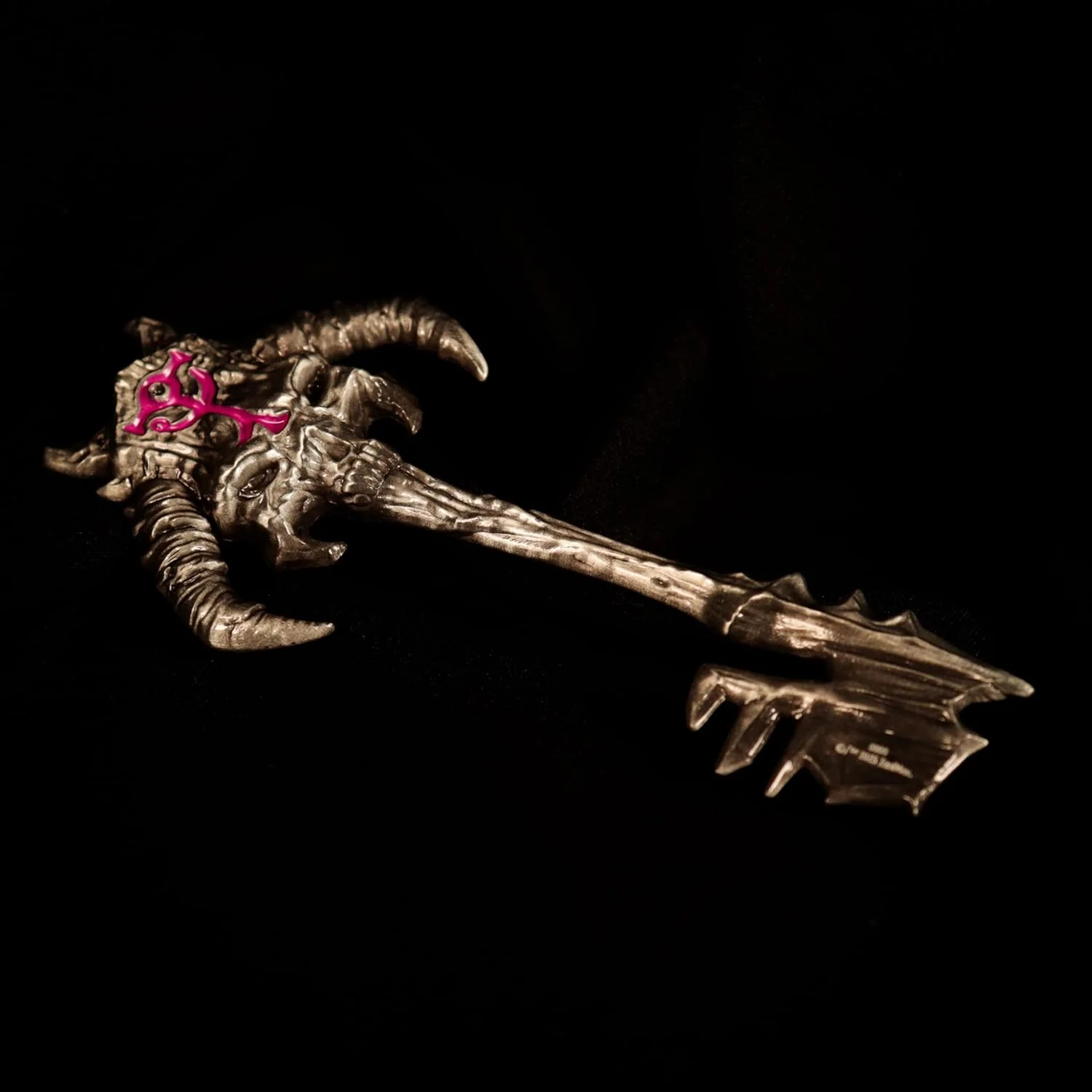 FaNaTtik DOOM: The Dark Ages Replica Metal Secret Key - Limited Edition (5000 weltweit), offizieller Merchandise, Antik-Silber-Färbung - Image 4