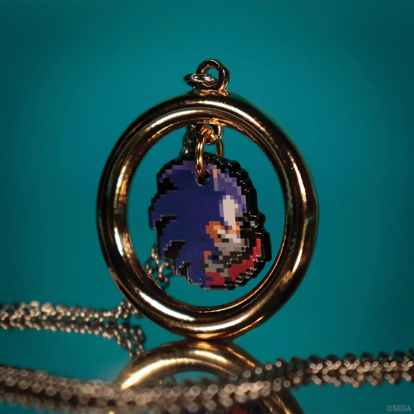 FaNaTtik Sonic the Hedgehog Limited Edition Metal Ring Pendant with Pixel Sonic – Individually Numbered Collectible for Retro Gaming Fans - Image 4