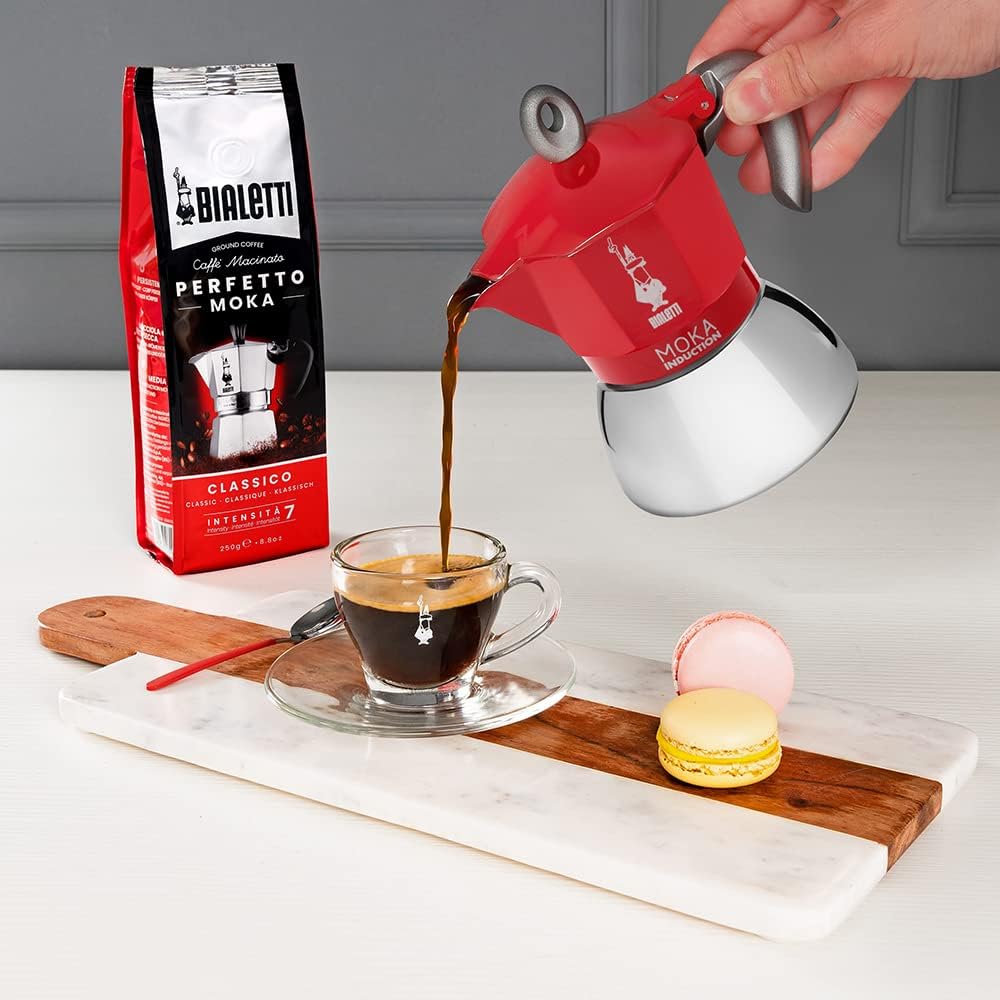 Bialetti New Moka Induction Induction Coffee Maker, 2 Cups, 100 milliliters, Aluminium, Red - Image 4