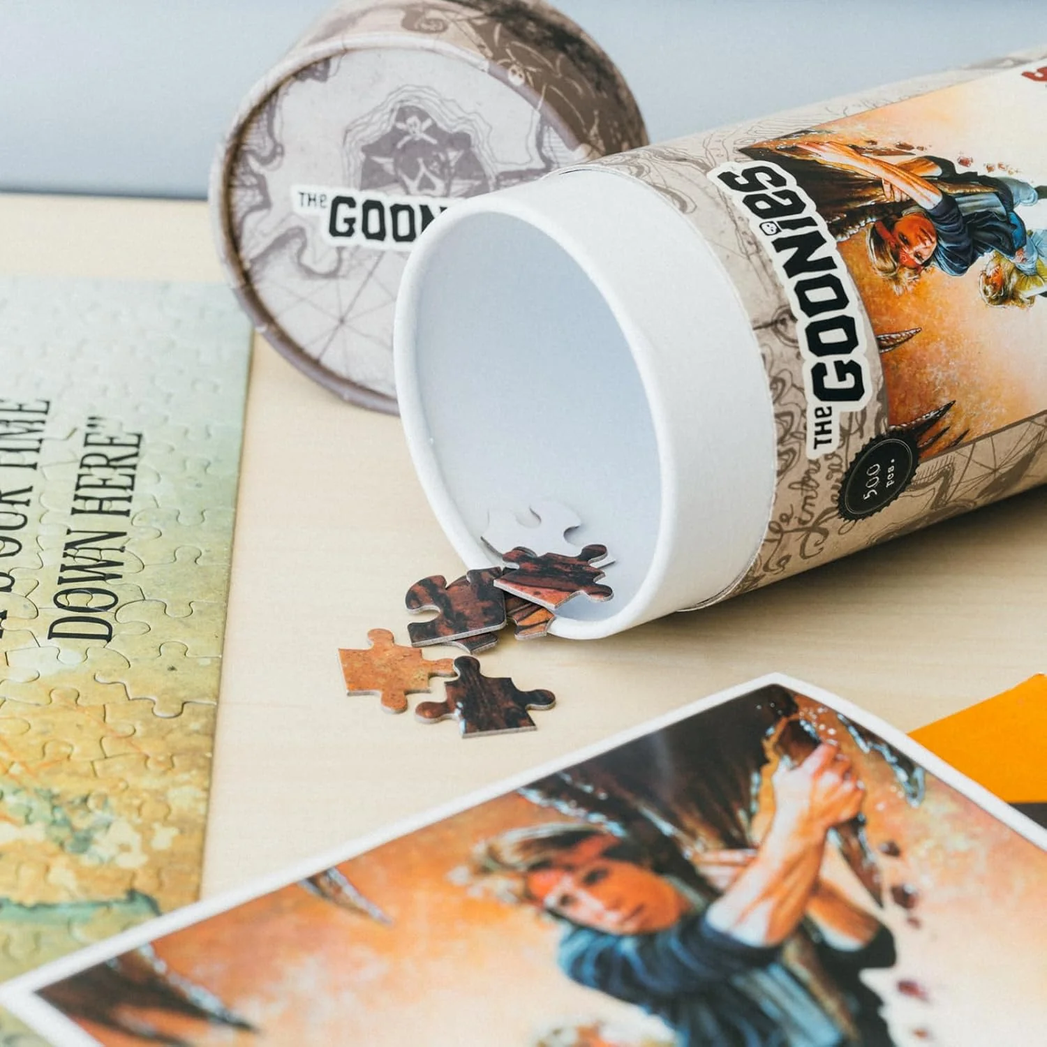 Grupo Erik Puzzel The Goonies - Legpuzzel 500 Stukjes - 61 x 45,7 cm - Inclusief geschenkverpakking en poster - Image 5