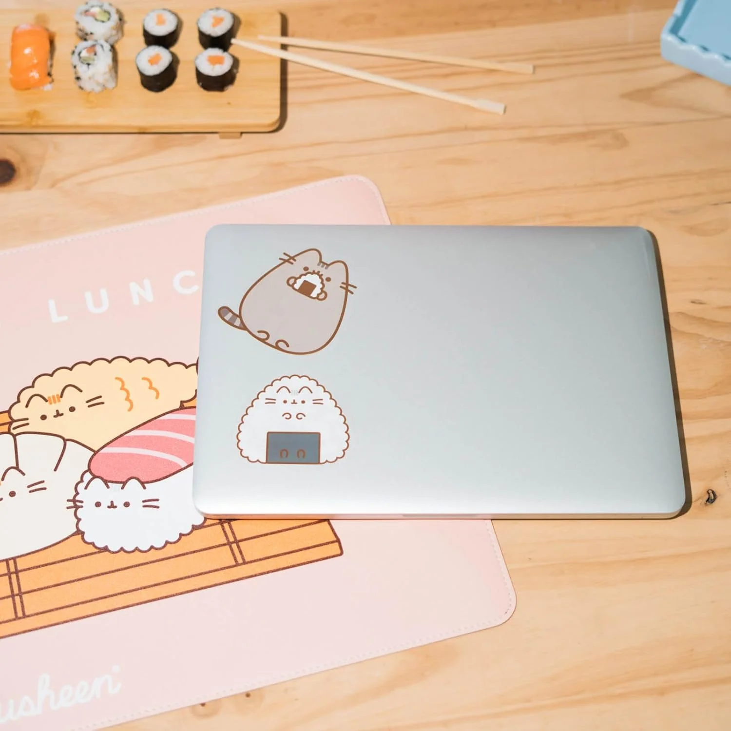 Grupo Erik Set 2 Stickers Pusheen Sushi Roll - Adesivi in Vinile Sagomati Kawaii per Laptop, Borraccia e Cellulare | Decorazioni Resistenti - Image 6