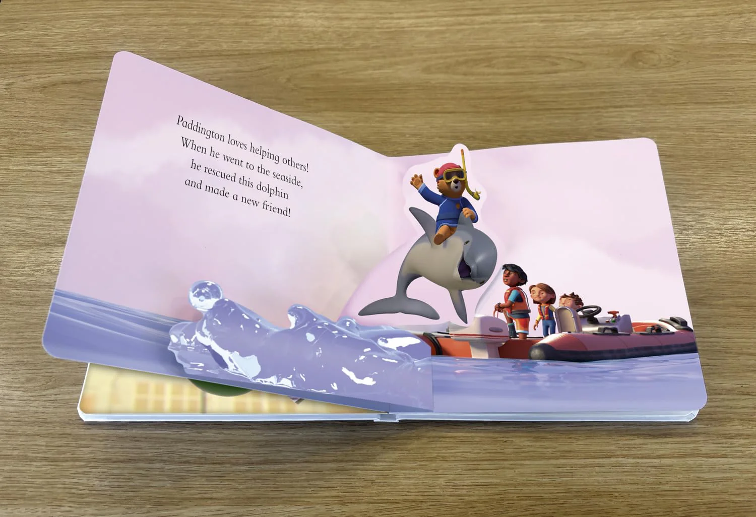 Paddington Out and About – A Pop-up Book: A fantastic new Paddington pop-up book! (The Adventures of Paddington - Image 3