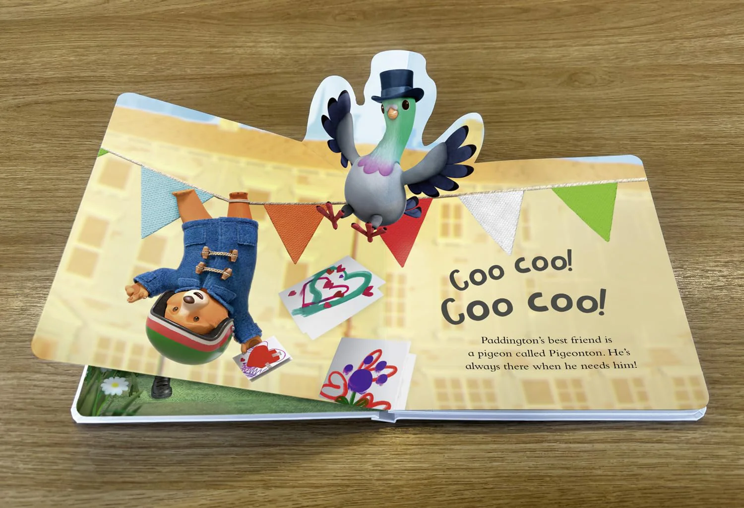 Paddington Out and About – A Pop-up Book: A fantastic new Paddington pop-up book! (The Adventures of Paddington - Image 4